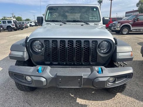 Used 2023 Jeep Wrangler Unlimited AWD/4WD image 2