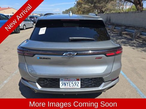 Used 2024 Chevrolet Equinox EV RS FWD image 4