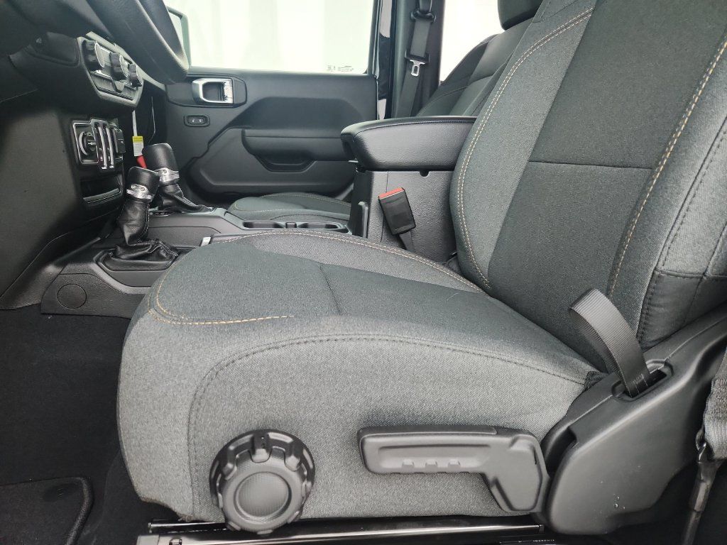 New 2026 Jeep Wrangler Sport AWD/4WD image 20