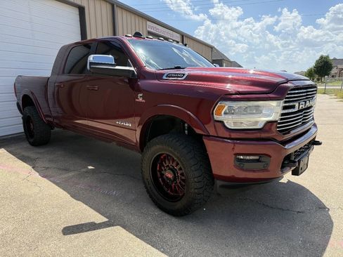 Used 2019 RAM 2500 Laramie AWD/4WD image 3