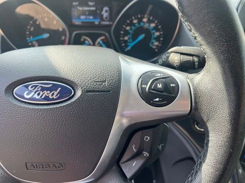 Used 2013 Ford Escape Titanium w/ Parking Technology Pkg FWD image 27