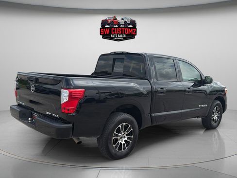 Used 2023 Nissan Titan SV AWD/4WD image 7