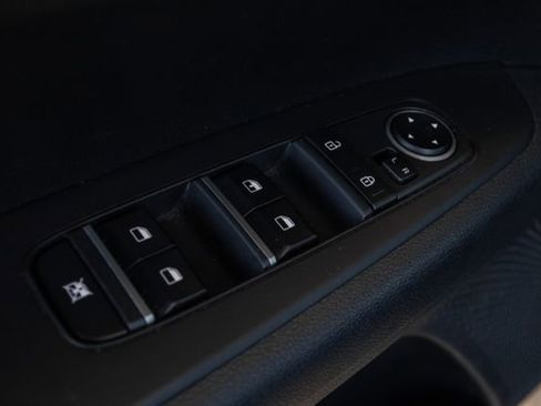 Used 2024 Kia Forte LXS image 23