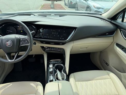 Used 2022 Buick Envision Avenir w/ Technology Package II FWD image 21