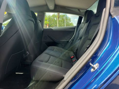 Used 2025 Tesla Model 3 Long Range RWD image 8