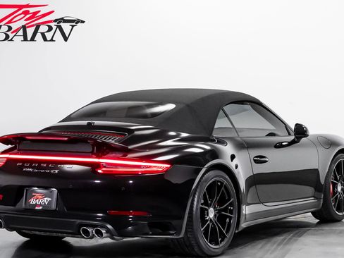 Used 2017 Porsche 911 Carrera 4S AWD/4WD image 13