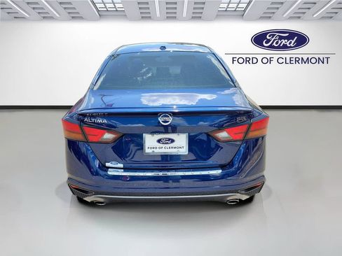 Used 2019 Nissan Altima 2.5 SR FWD image 4