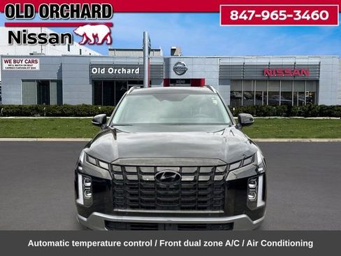 Used 2024 Hyundai Palisade Limited AWD/4WD image 2