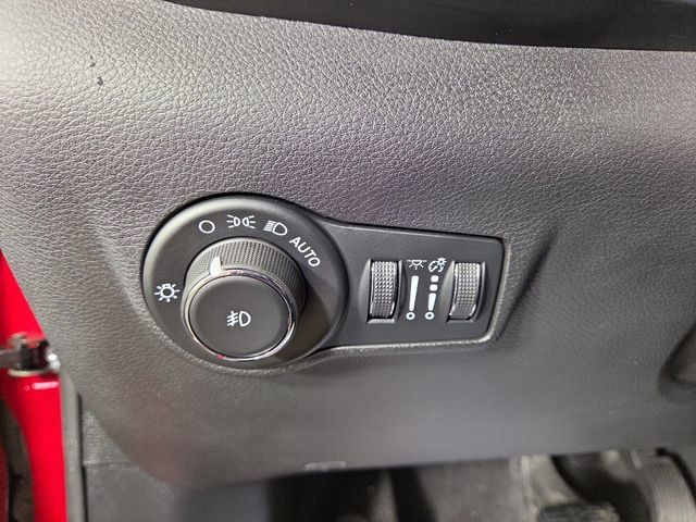 Used 2026 Jeep Compass Limited AWD/4WD image 28