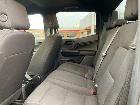 Used 2023 Chevrolet Colorado W/T image 11