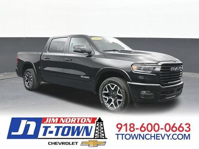 Used 2025 RAM 1500 Laramie w/ Sport Appearance Package