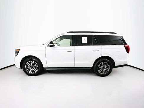 Used 2025 Ford Expedition Active AWD/4WD image 4