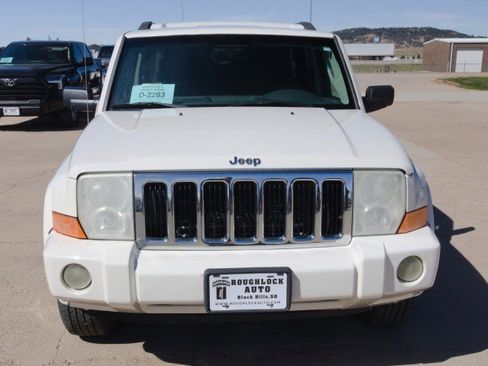 Used 2008 Jeep Commander Sport AWD/4WD image 6