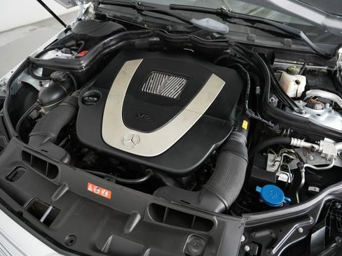Used 2012 Mercedes-Benz C 300 4MATIC Sedan w/ Premium 1 Pkg image 52