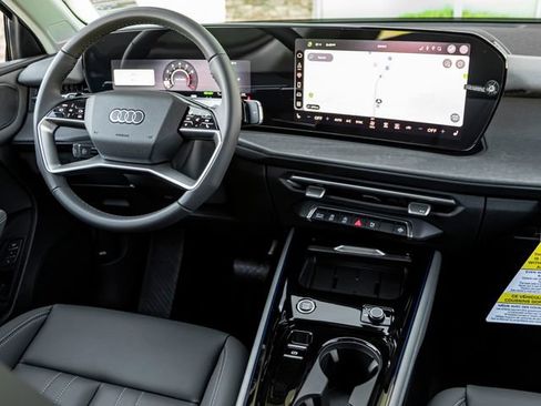 New 2026 Audi Q3 quattro 2.0T AWD/4WD image 23