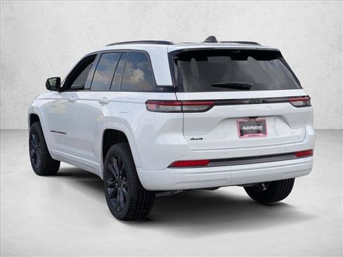 New 2026 Jeep Grand Cherokee Limited Reserve image 9