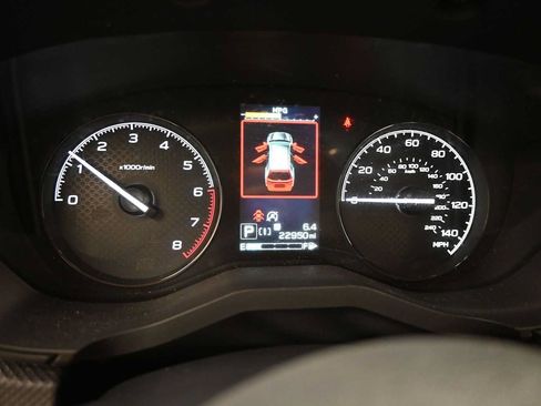 Used 2024 Subaru Forester AWD/4WD image 17