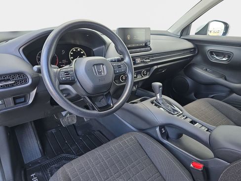 Used 2023 Honda HR-V LX image 18