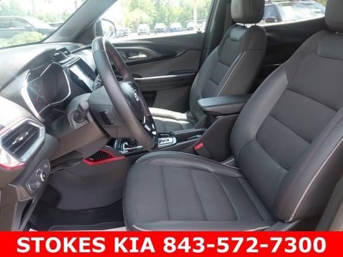 Used 2023 Chevrolet TrailBlazer RS w/ Sun and Liftgate Package AWD/4WD image 23