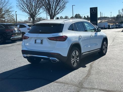 Certified 2026 Mercedes-Benz GLA 250 4MATIC image 7