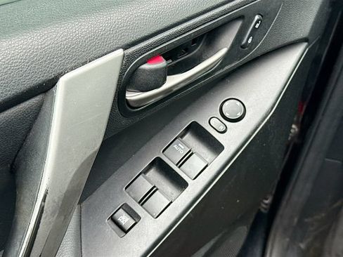 Used 2013 MAZDA MAZDA3 i Grand Touring FWD image 20