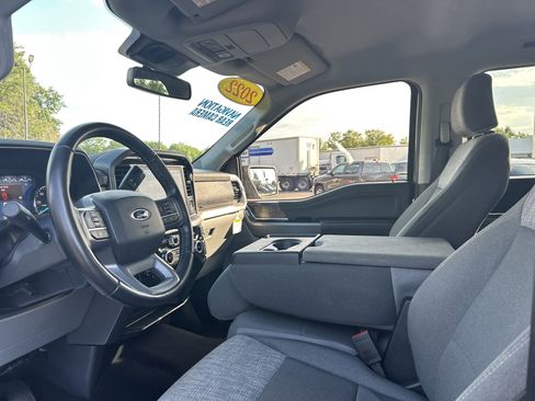 Certified 2022 Ford F150 XLT w/ Equipment Group 302A High image 16