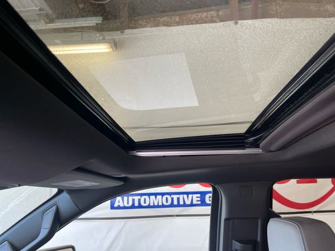 New 2026 GMC Sierra 1500 SLT w/ SLT Premium Plus Package image 59