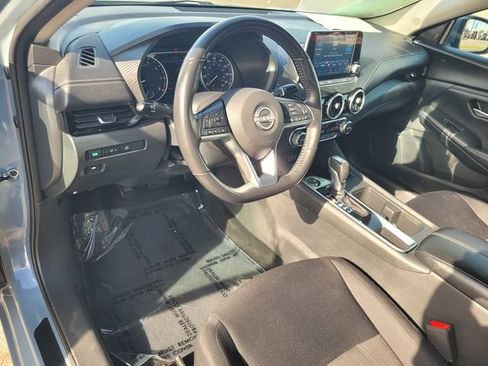 Used 2025 Nissan Sentra SV w/ All-Weather Package FWD image 12