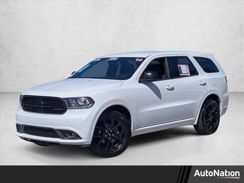 Used 2019 Dodge Durango SXT image 1
