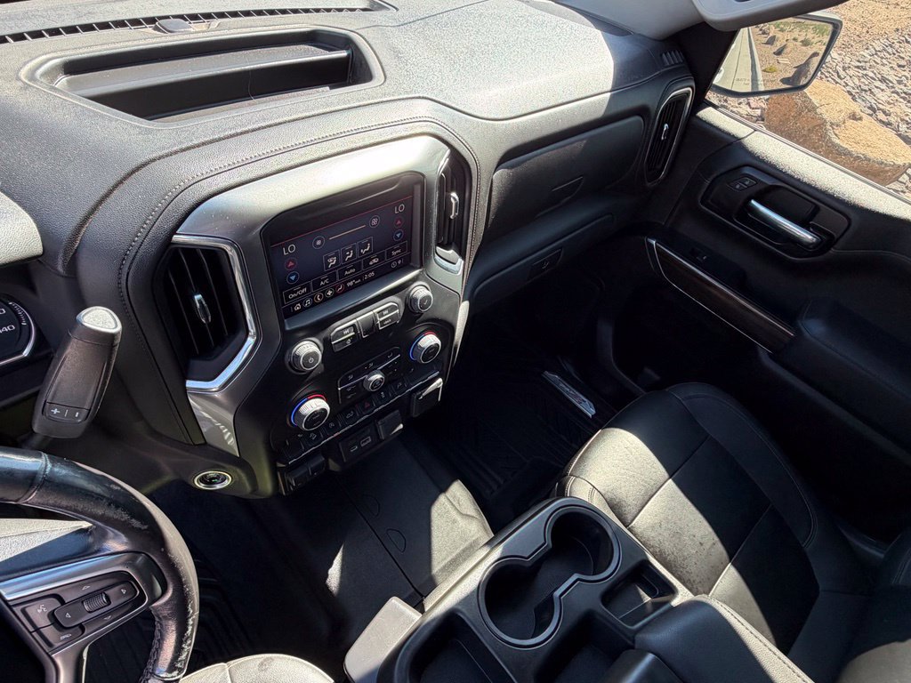 Used 2022 Chevrolet Silverado 1500 LT AWD/4WD image 18