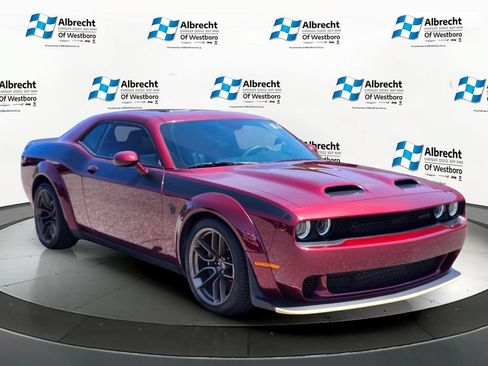 Used 2022 Dodge Challenger SRT Hellcat RWD image 7