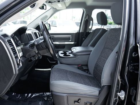Used 2016 RAM 1500 Big Horn RWD image 17