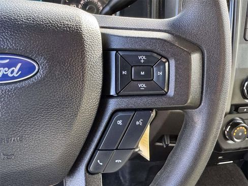 Used 2018 Ford F150 XLT image 12