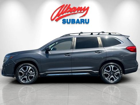 Used 2023 Subaru Ascent Limited AWD/4WD image 8