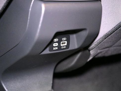 Used 2025 Subaru Crosstrek 2.0i Premium w/ Crosstrek Mirror Package image 44