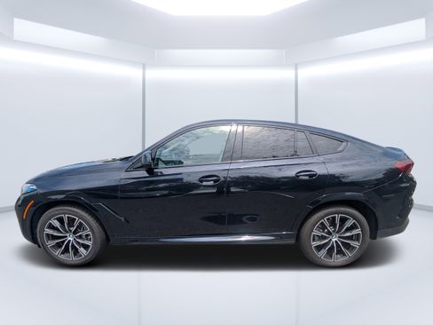 Used 2026 BMW X6 xDrive40i AWD/4WD image 40