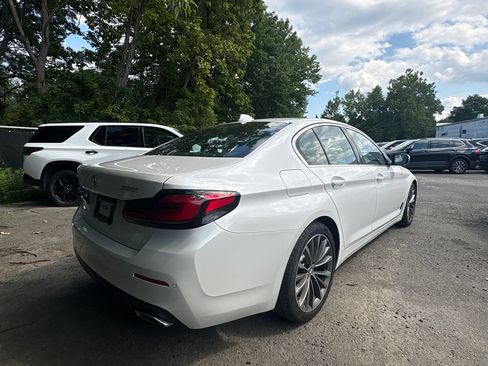 Used 2023 BMW 530i xDrive w/ Premium Package AWD/4WD image 7