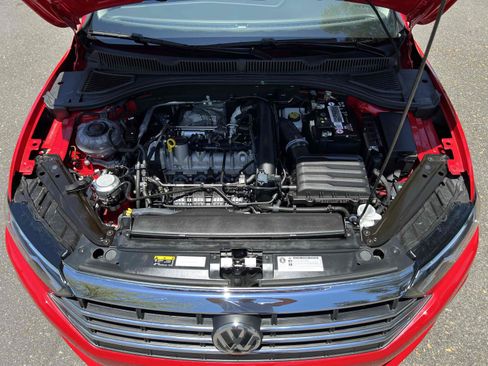 Used 2020 Volkswagen Jetta SE image 20
