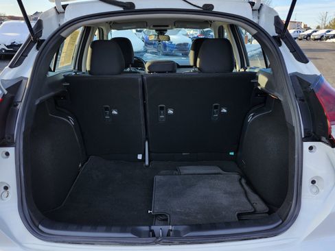 Used 2022 Nissan Kicks S image 21