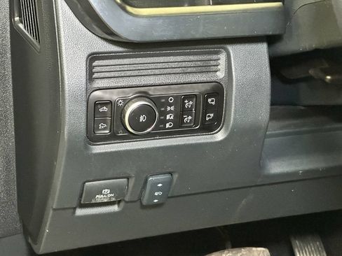 Certified 2026 Ford F250 Lariat w/ Lariat Ultimate Package AWD/4WD image 28