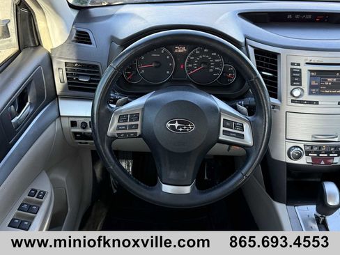 Used 2014 Subaru Legacy 2.5i Premium image 15