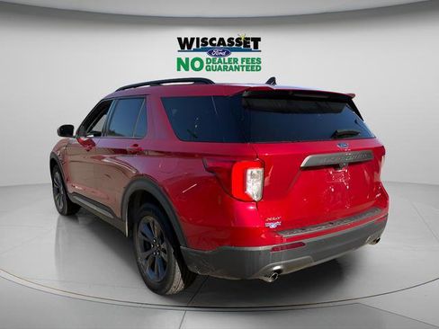 Used 2023 Ford Explorer XLT w/ Equipment Group 202A AWD/4WD image 24