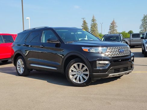 Used 2024 Ford Explorer Limited w/ Equipment Group 301A AWD/4WD image 37