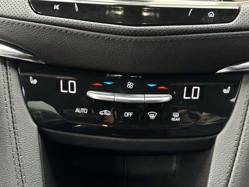 Certified 2023 Cadillac XT5 Premium Luxury image 27