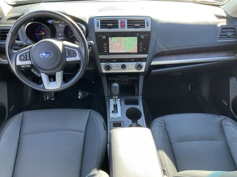 Used 2017 Subaru Outback 2.5i Limited image 36