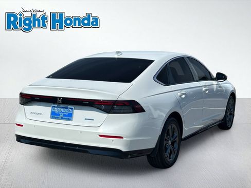 New 2026 Honda Accord EX-L image 5
