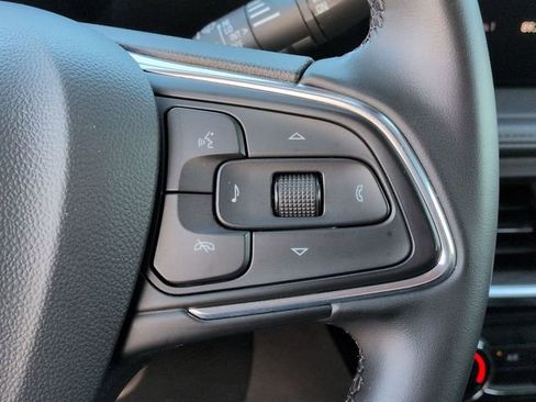 Used 2024 Buick Encore GX Sport Touring image 19