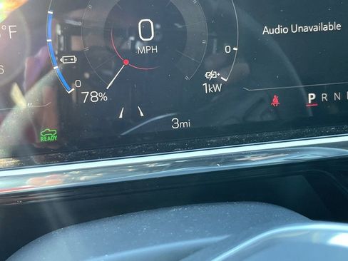 New 2026 GMC Sierra EV Elevation image 17