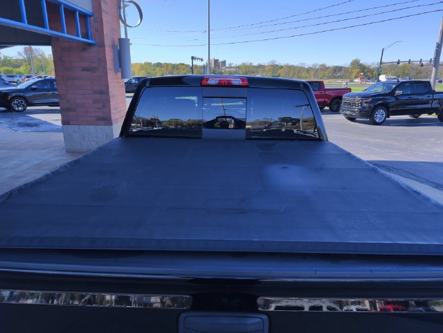 Used 2018 Chevrolet Silverado 1500 LT w/ All Star Edition AWD/4WD image 29