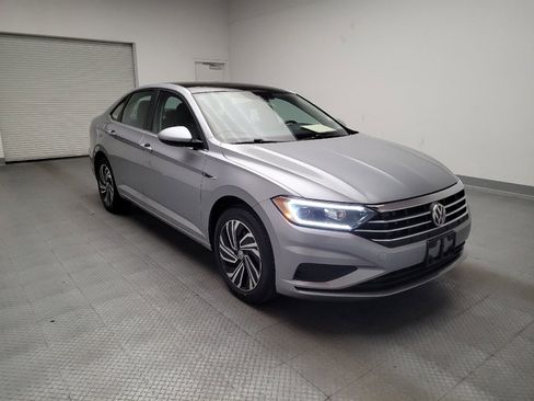 Used 2020 Volkswagen Jetta SEL image 13